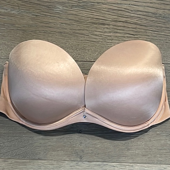 Victoria’s Secret Very Sexy Strapless Push-Up(adds 1 cup size) Bra-34DD - Picture 1 of 6